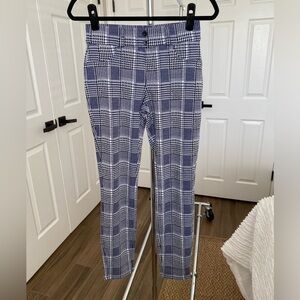 Tahari Pull on Jegging Black White Blue Houndstooth Size XS